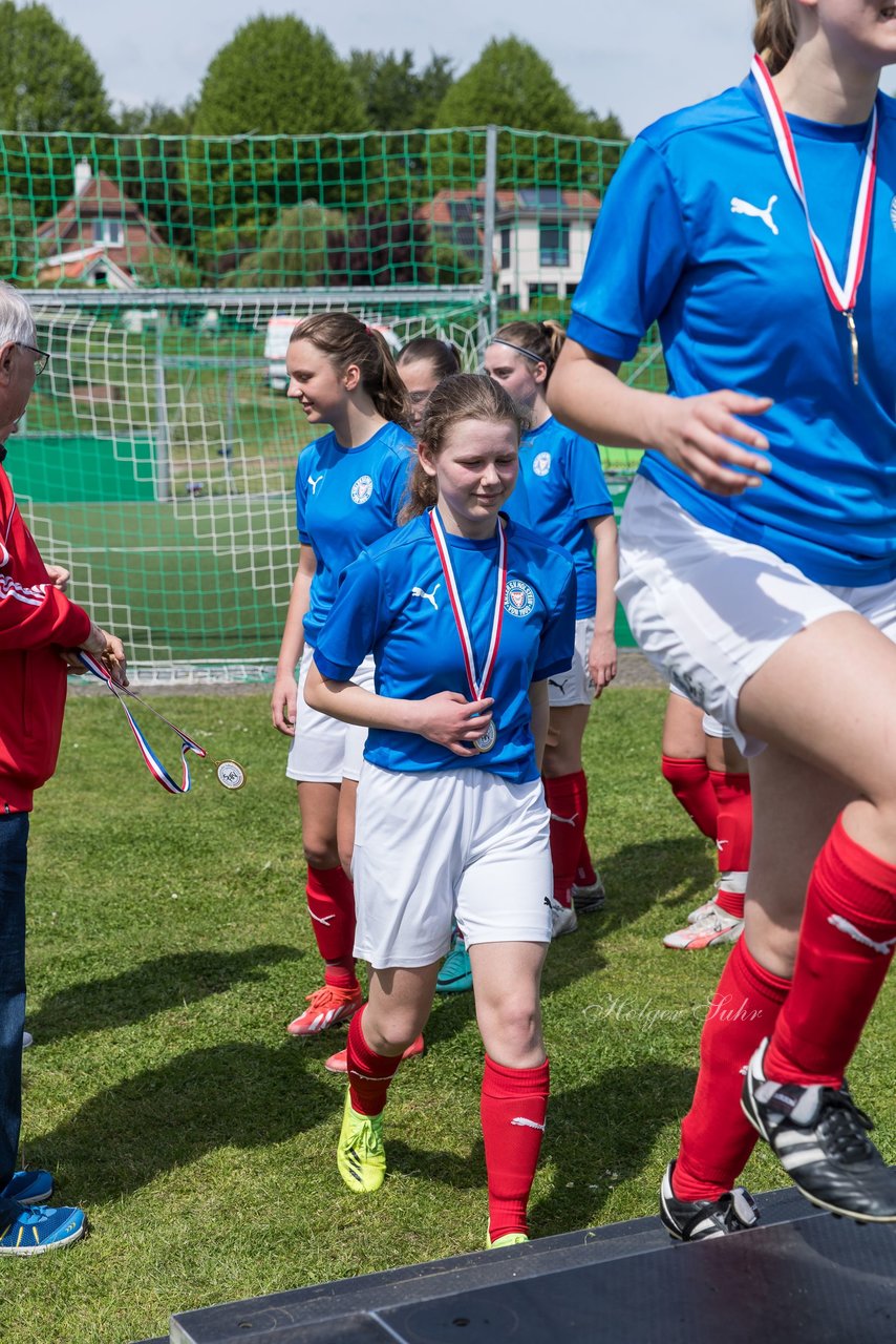 Bild 91 - wBJ SH-Pokalfinale  Holstein-Kiel - SV Viktoria : Ergebnis: 1:0